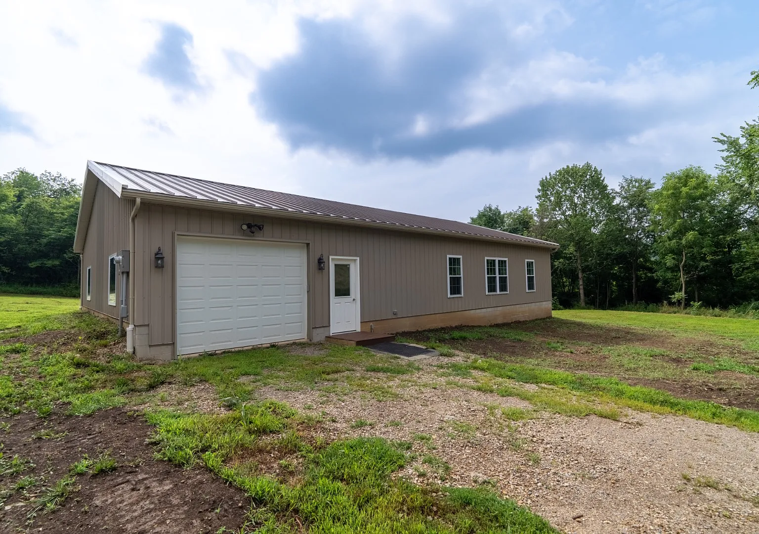 7795 Loches Rd — Photo 2
