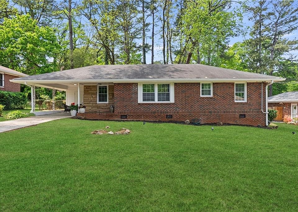 1st image of 1979 Creekside Ct