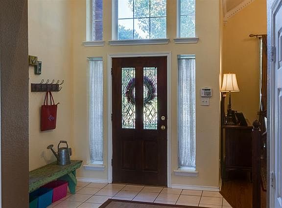 5th image of 8906 Clearlake Dr