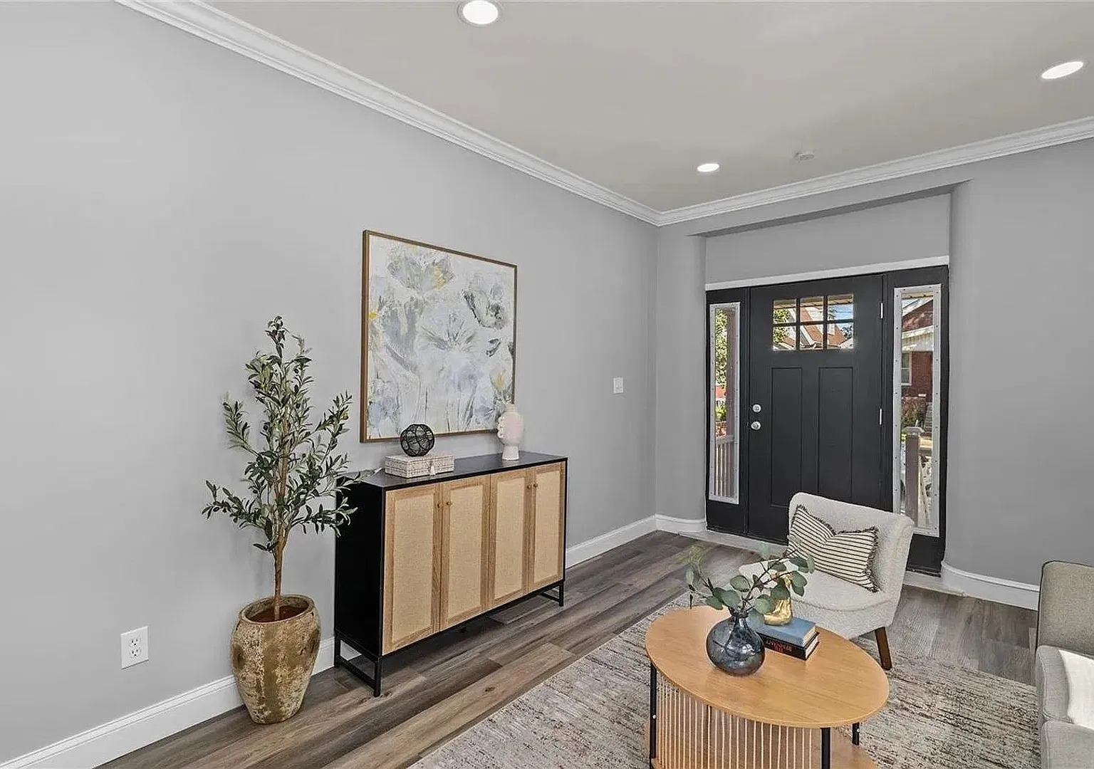 3 Bedroom Single Family Home in Saint Louis - Bevo Mill — Photo 4