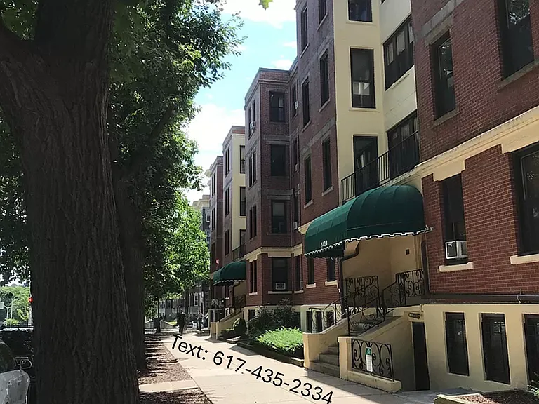 1404 Commonwealth Ave #19 — Photo 1