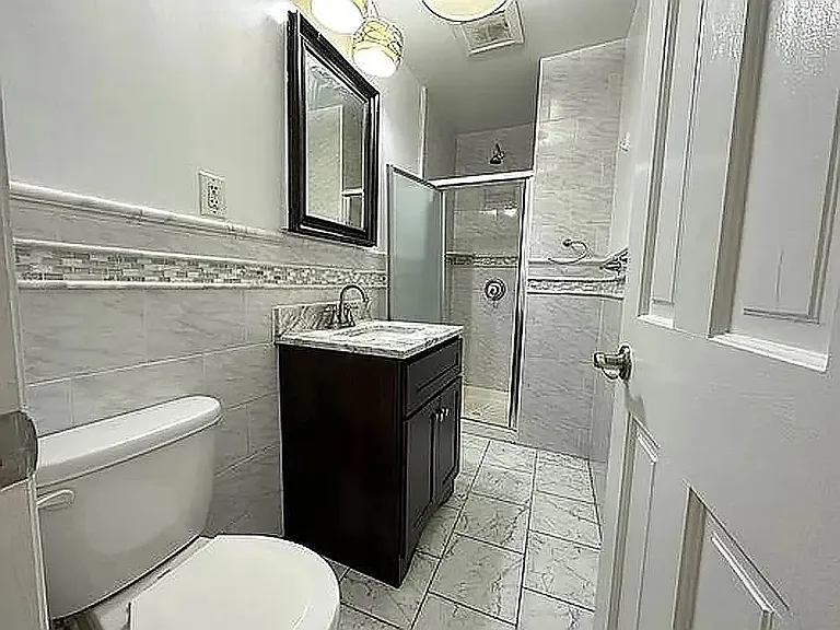 382 Wadsworth Ave #1E — Photo 4