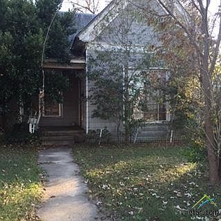 2nd image of 715 E Hillsboro St