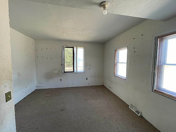 4th image of 6873 Allen Rd