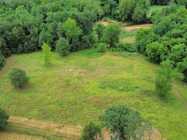 390 N Caney Springs Rd, Sidney, AR 72573