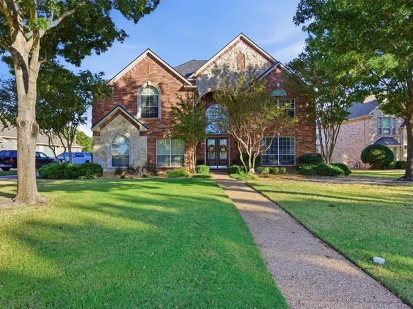9910 Broadmoor Ln, Rowlett, TX 75089