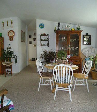 5th image of 1300 Broadway Ave