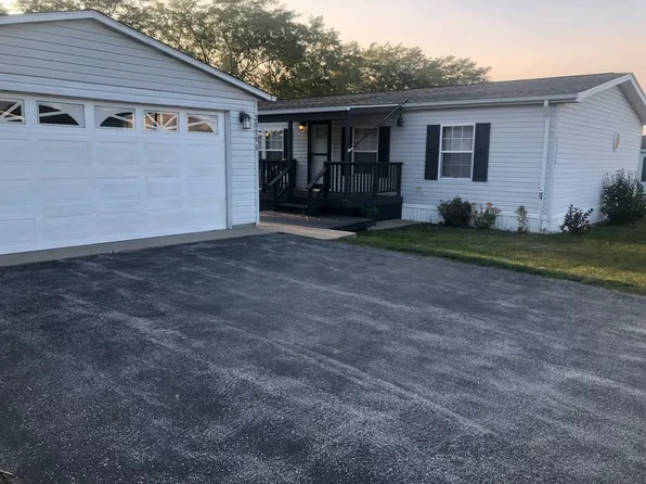 25726 S Olympic Dr, Monee, IL 60449