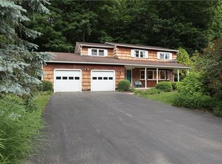 4662 Glencliffe Rd, Manlius, NY 13104