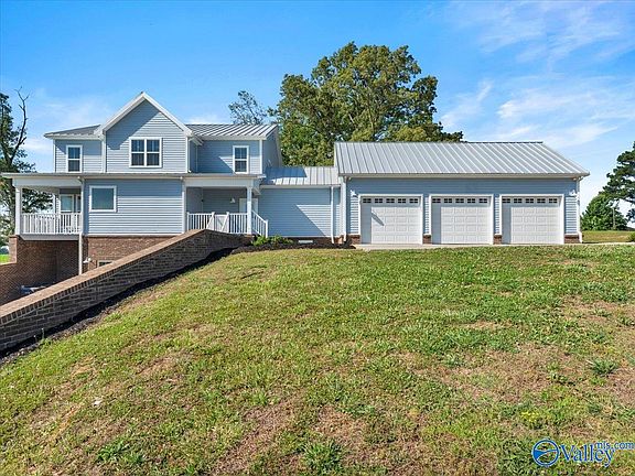 4th image of 18242 Menefee Rd