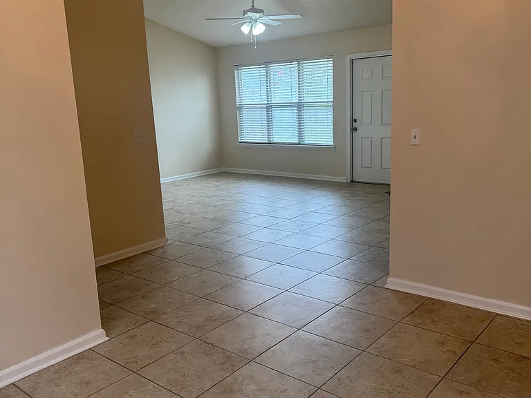 2182 Farm Way — Photo 17