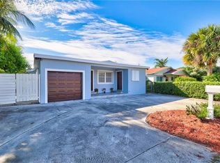 1389 W 33rd St, Riviera Beach, FL 33404