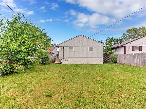 4th image of 294 Chappel Ave