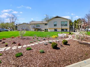 1725 Robert Dr #3, Champaign, IL