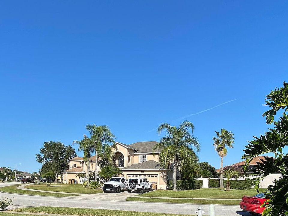 1st image of 451 Tamarind Parke Ln