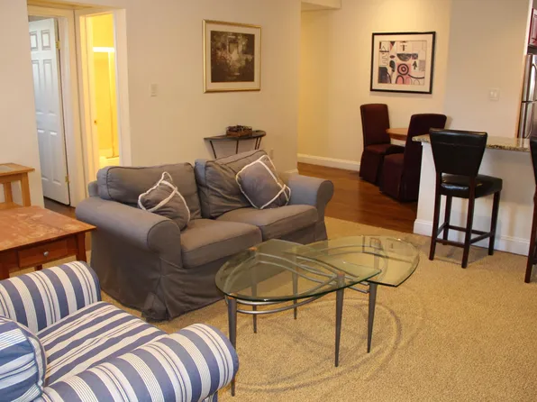 1838 Connecticut Ave NW APT 404, Washington, DC 20009