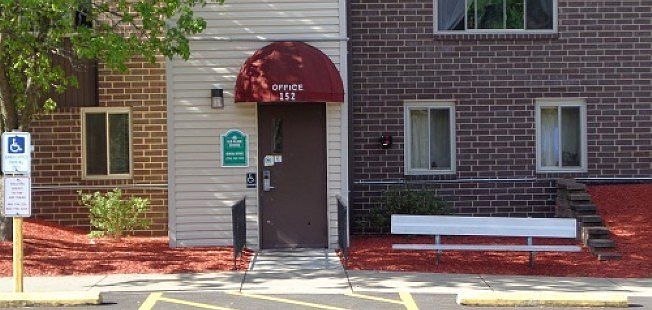 2nd image of 152 Old Plank Rd #1