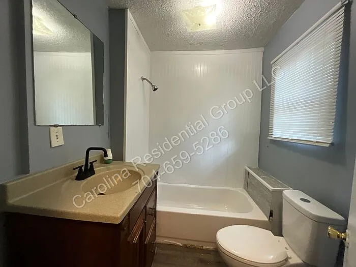 540 Washington St #1 — Photo 8