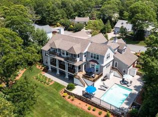 21 Greensward Cir, Mashpee, MA 02649