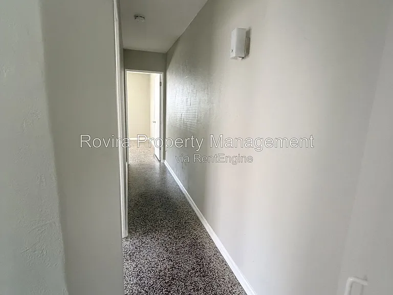 15 W Princeton St — Photo 3