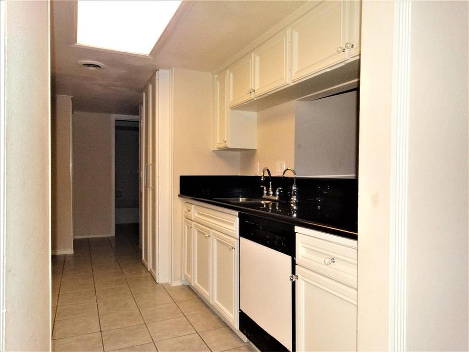 1st image of 12633 Memorial Dr Unit 5-40