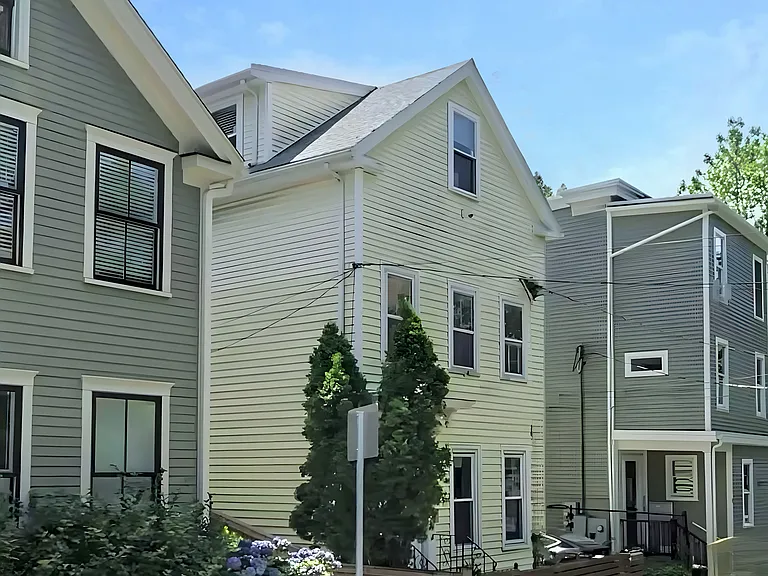 22 Hingham St #U1 — Photo 1