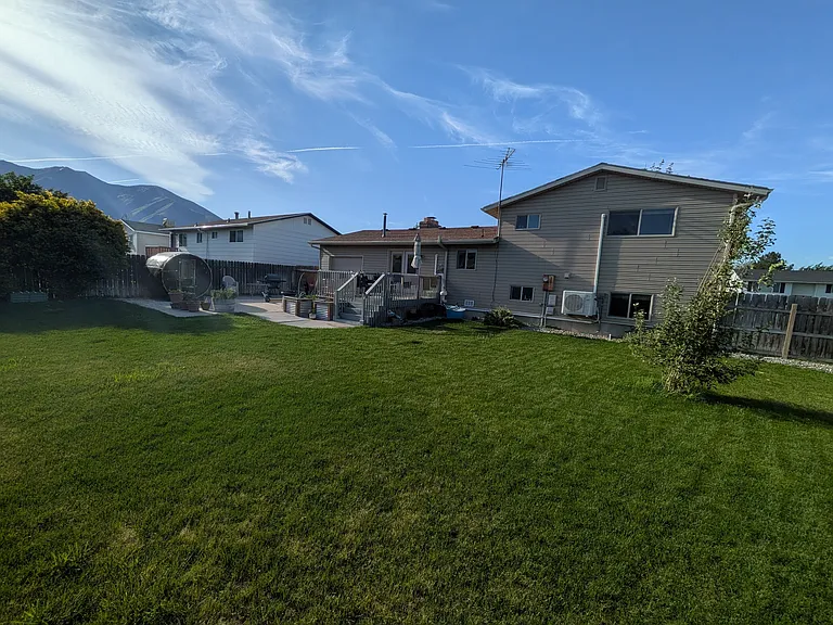 1327 E 500 S — Photo 22