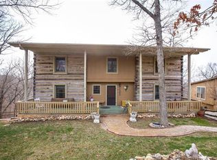 2507 Crestview Dr, High Ridge, MO 63049