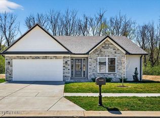 8207 Roseborough Rd, Louisville, KY