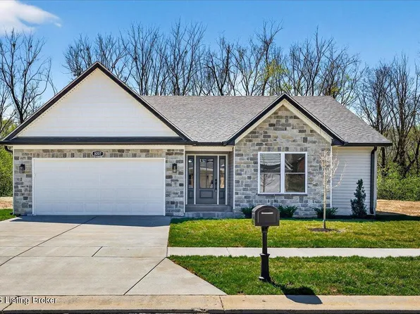 8207 Roseborough Rd, Louisville, KY 40228