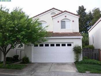 2nd image of 1092 Vista Pointe Cir