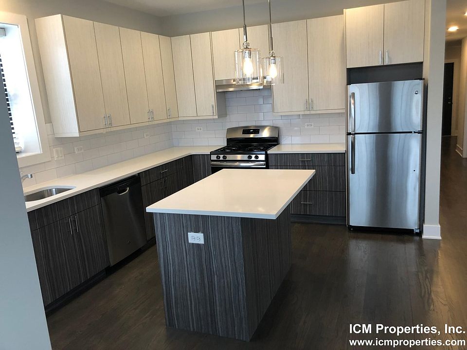1st image of 2624 N Rockwell St #2D