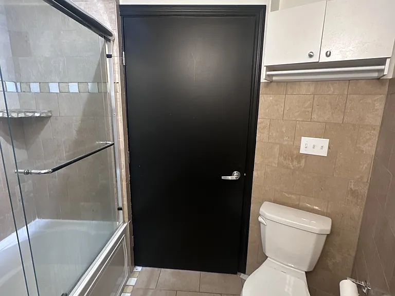 2800 Mayfield Rd — Photo 13