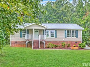 215 Seminole Point Ln, Siler City, NC 27344