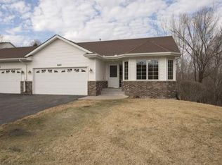 1662 Cohansey St, Saint Paul, MN 55117