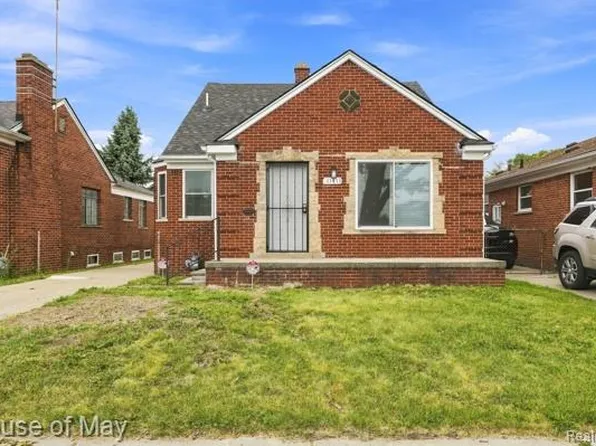 11411 Flanders St, Detroit, MI 48205
