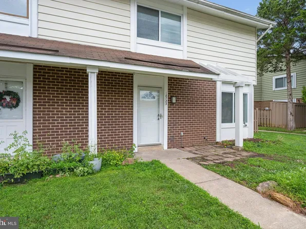 18723 Curry Powder Ln, Germantown, MD 20874