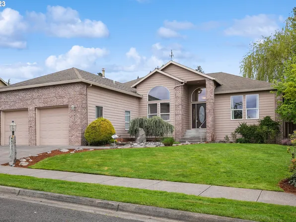 6133 SE Equestrian Dr, Portland, OR 97236
