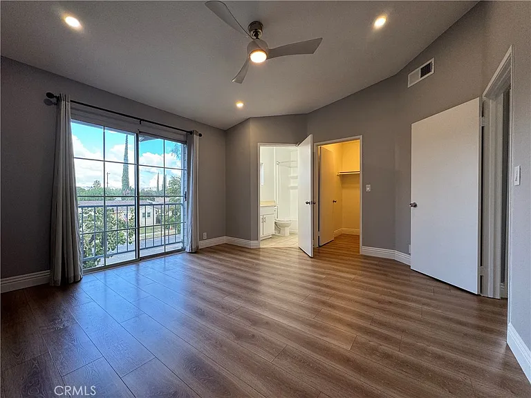 7430 Corbin Ave #9 — Photo 6