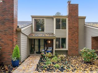 1349 Bonniebrae Dr, Lake Oswego, OR