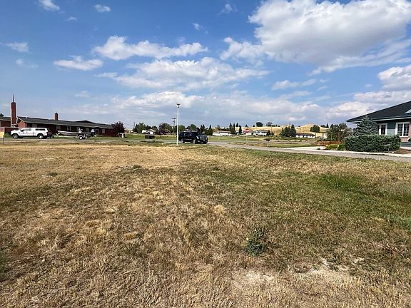 5th image of Nhn 10th Ave NE