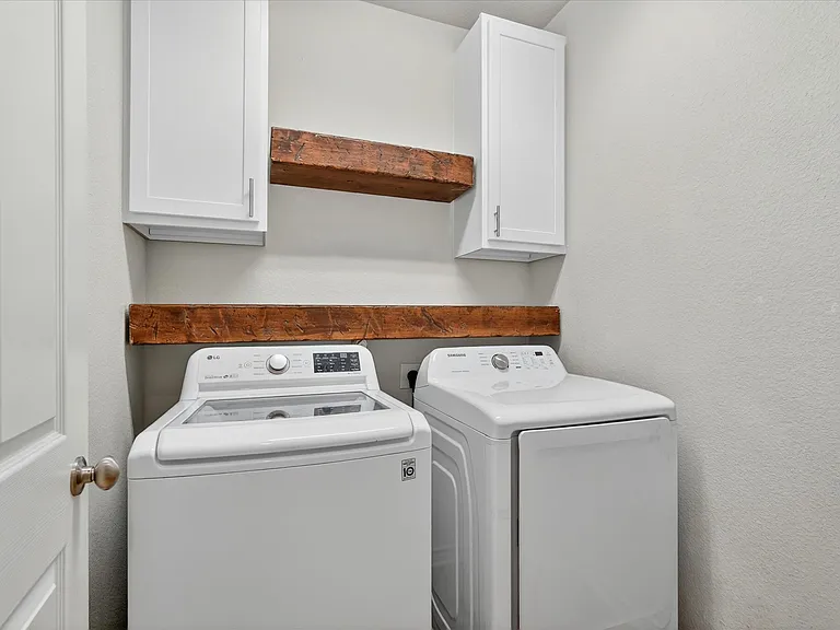11823 Eden Ln — Photo 22