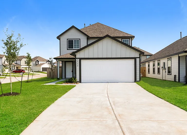 2460 Bull Trout Dr — Photo 1