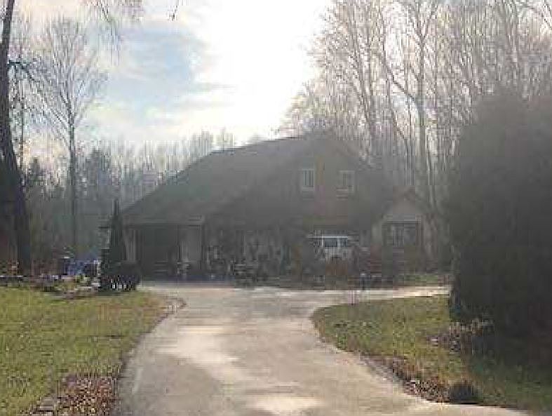 1st image of 1917 Fairhaven Dr