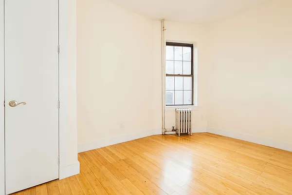 Rented by Nooklyn NYC LLC | media 6