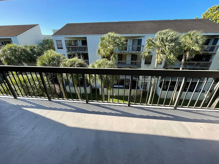 8810 SW 132nd Pl #403DN — Photo 8