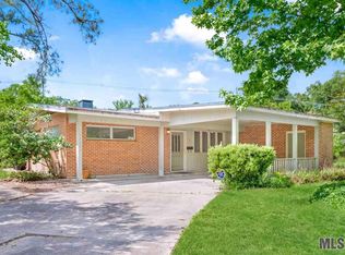 11623 Robin Hood Dr, Baton Rouge, LA 70815