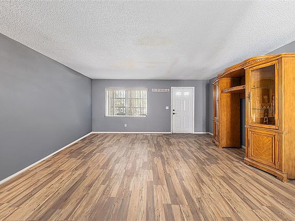 5th image of 9951 SW 88th Court Rd Unit C