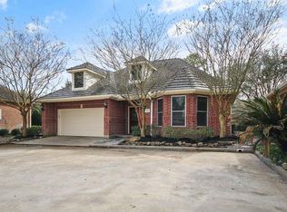 63 Champion Villa Dr, Houston, TX 77069