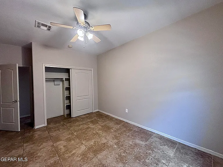 1573 Kenazo Ave — Photo 14